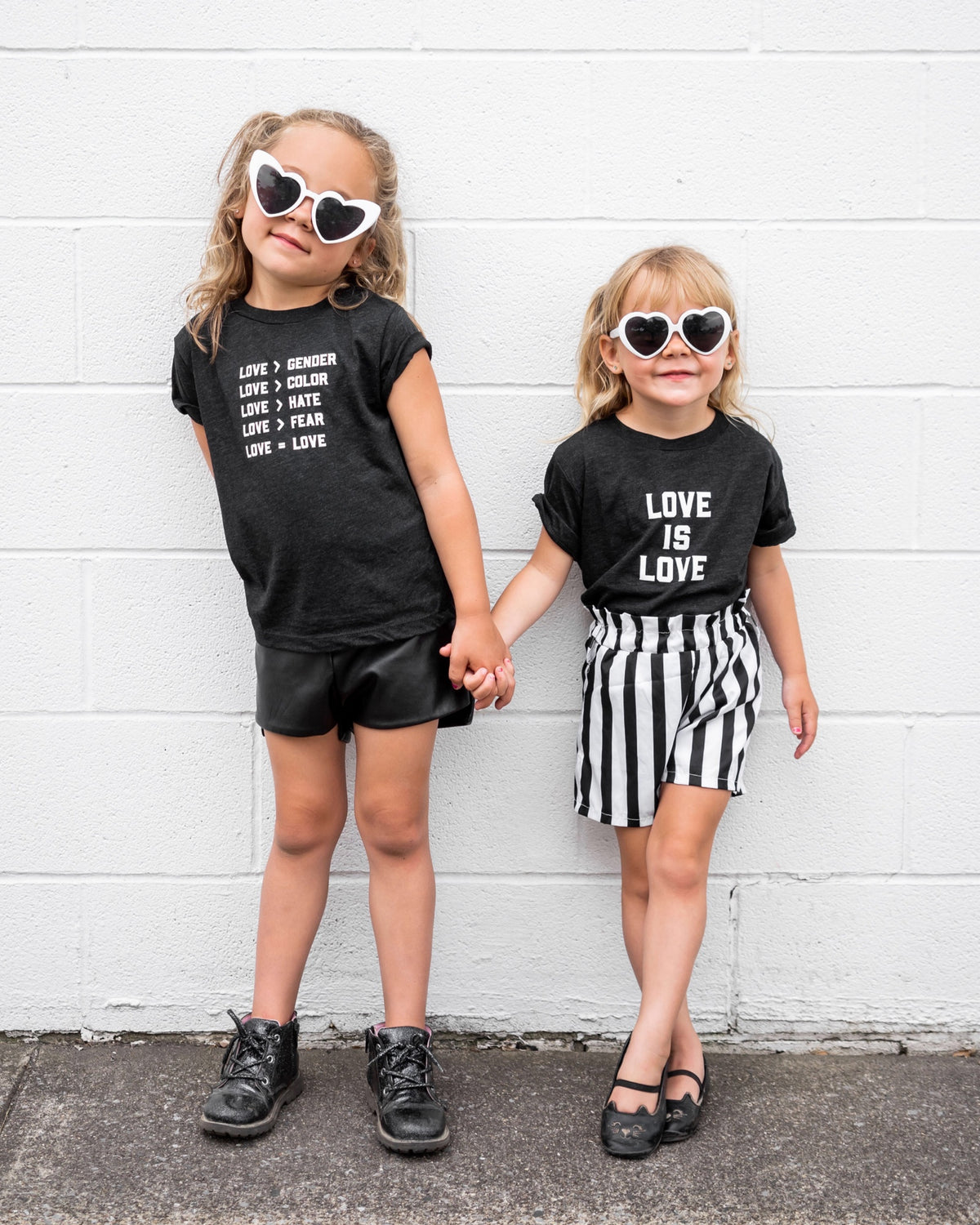 Endless Love' Kids' T-Shirt